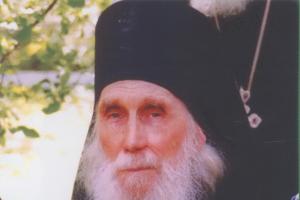 Servizio funebre per l'archimandrita Kirill (Pavlov)