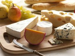 Είναι δυνατόν να τρώτε τυρί παρμεζάνα ενώ χάνετε βάρος