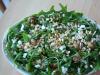 What are the benefits of arugula and what does it contain?