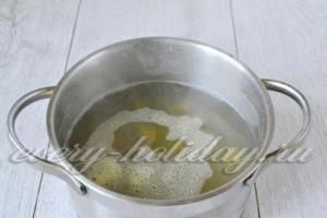 Как приготовить маринованные мидии?